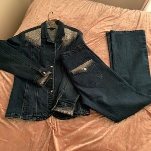✨Stunning 3 piece bling denim pants suit✨